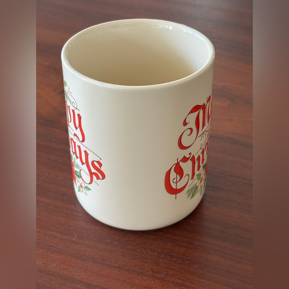 Mugs - Hallmark - Happy Holidays Merry Christmas - Picture 7 of 12